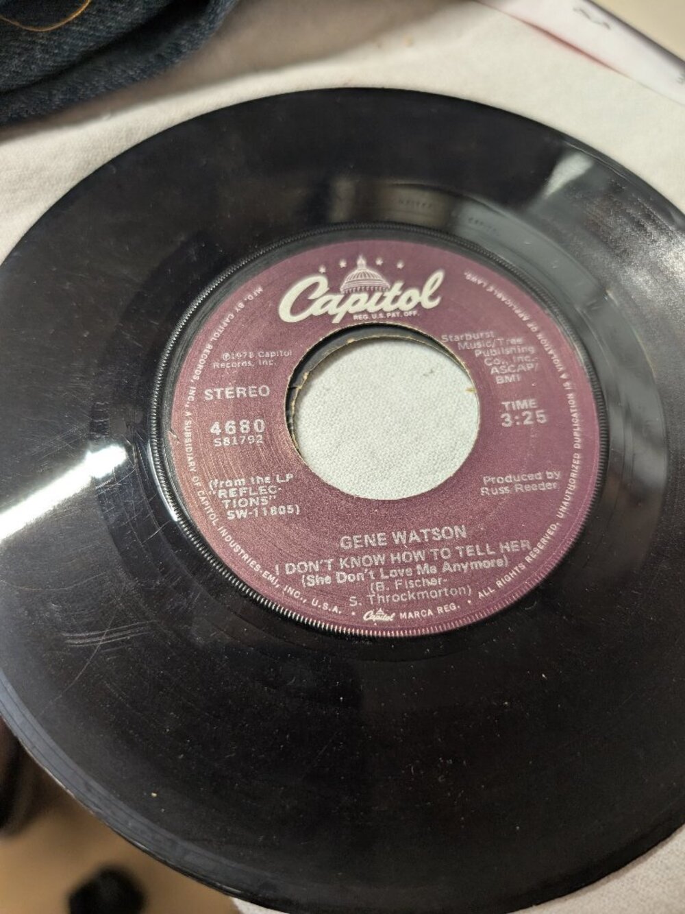Gene Watson 45 RPM Vinyl Record Capitol 4680 - Classic Tracks